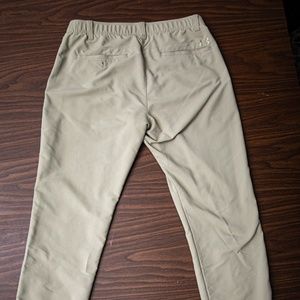 Under Armour Men's UA Match Play Tapered Golf Chino Pant Stretch Fit 34x32, Tan